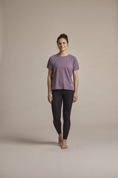 Maloja AmbayaM. Yoga Tee