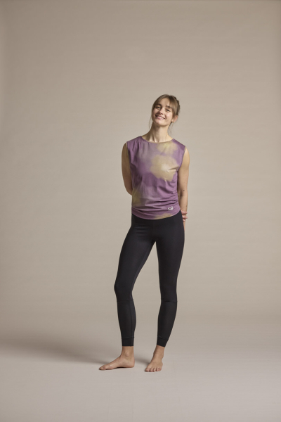 Maloja LakshmiM. Yoga Tank